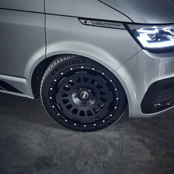 9x20 ET42 Twin-Monotube-Projekt-AT20-Zero Alufelge schwarz für VW T6.1